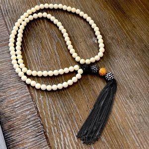 STELLA & DOT necklace